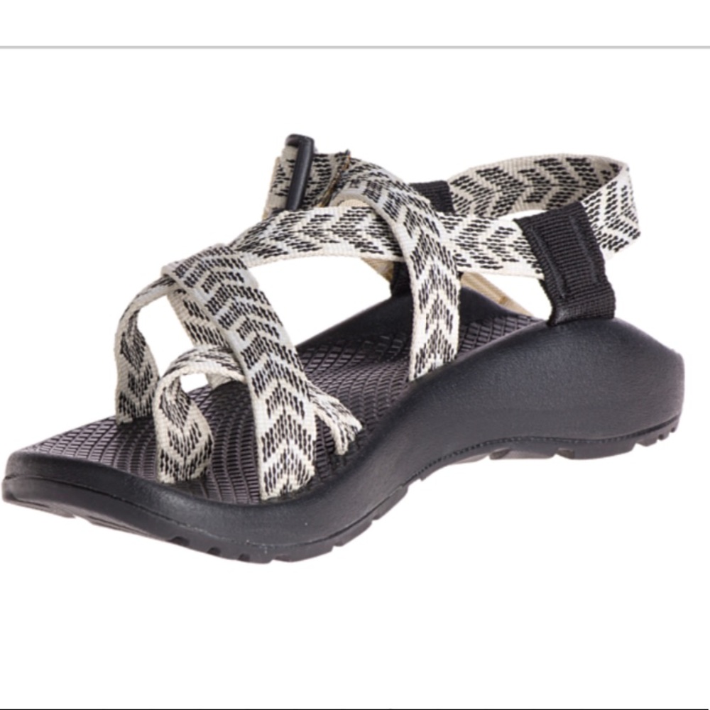 Women’s Z/2 Classic Chaco Sz 7